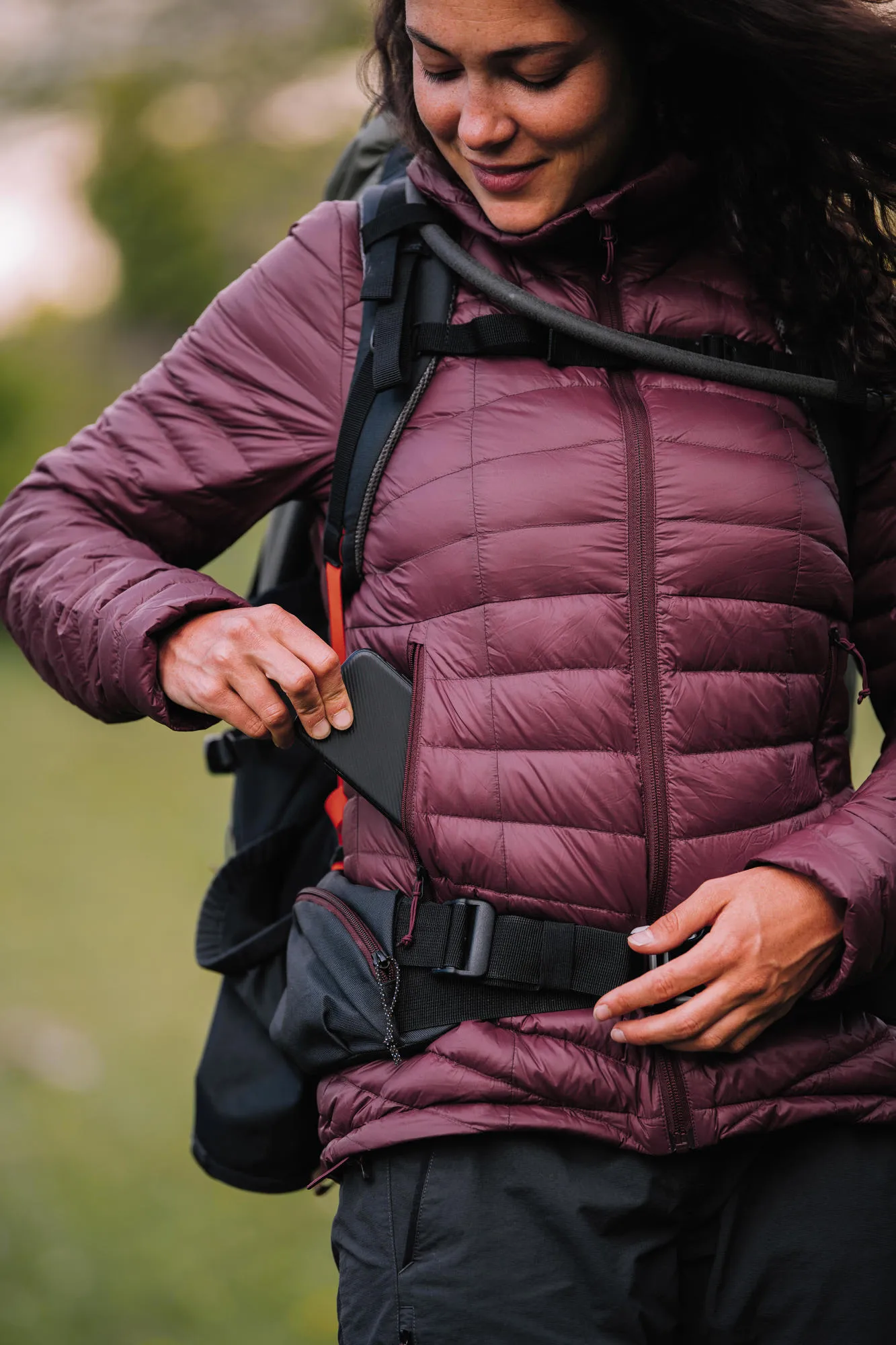 Forclaz MT100 Womens Hooded Down Puffer Jacket with Adjustable Hood