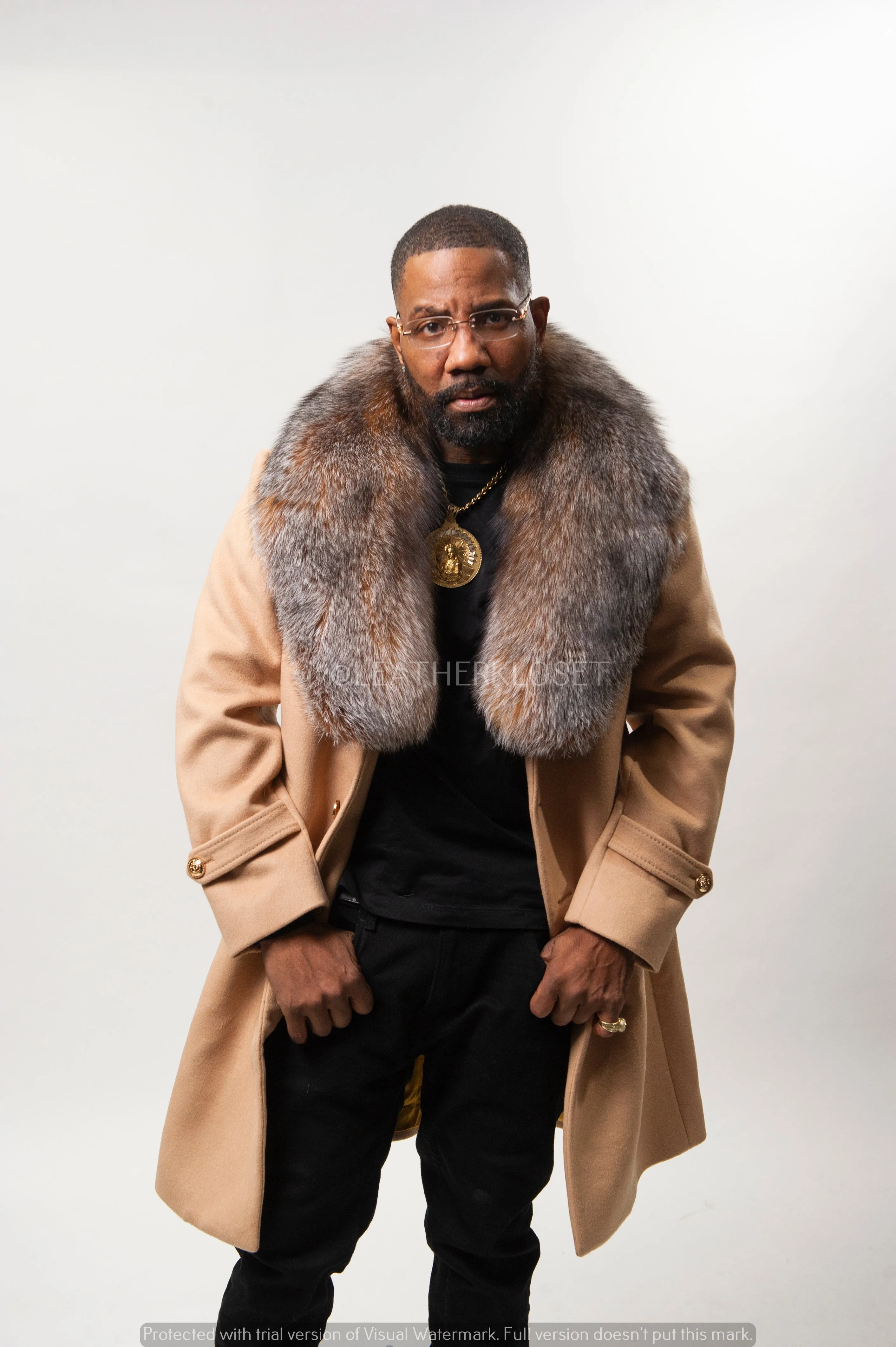 Luxurious Mens Cashmere Trench Coat with Premium Fox Fur Collar